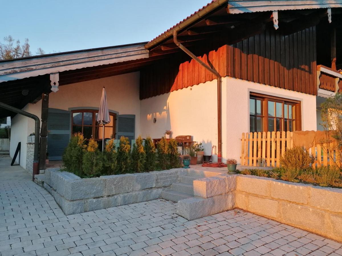 Ferienwohnung Stoeckl Grabenstätt Exterior foto